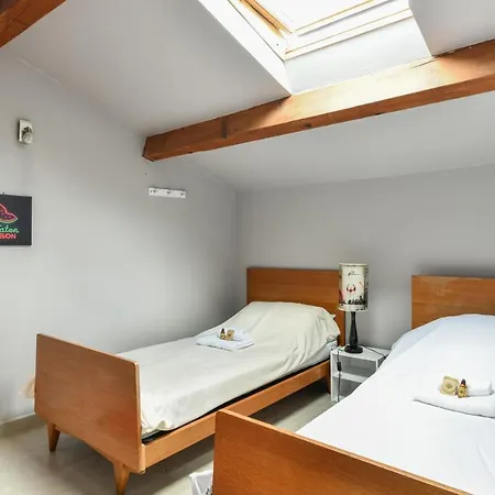 Wonderful Typical Southern With Pool - - Welkeys Casa de Férias Toulon